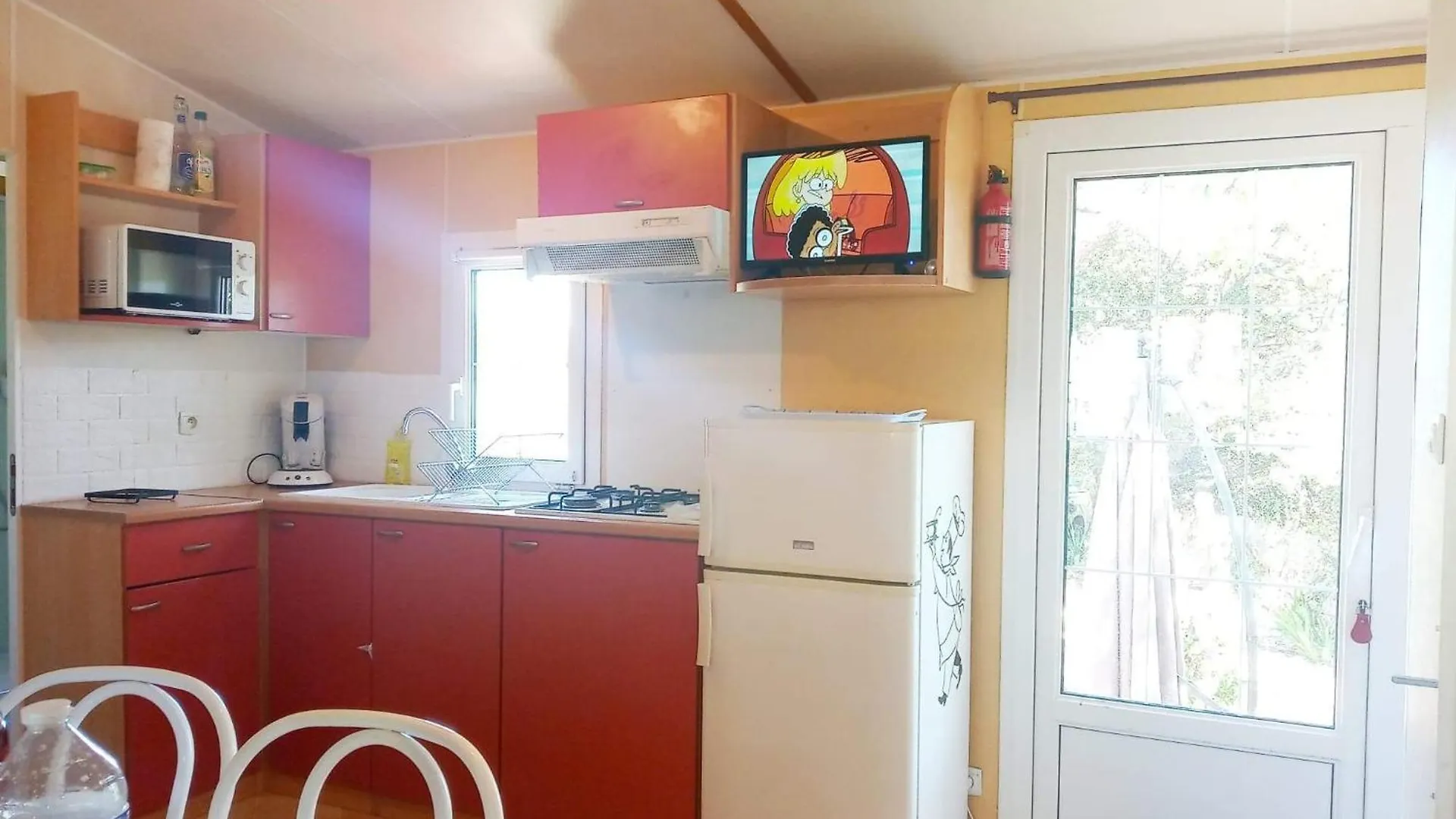 Campsite Mobil Home Dans Camping Aquatique Hyeres